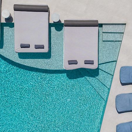 ثيرا Cuore Santo Suites المظهر الخارجي الصورة