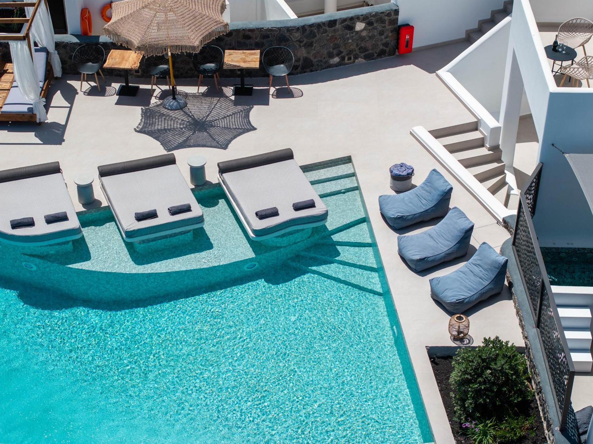 ثيرا Cuore Santo Suites المظهر الخارجي الصورة